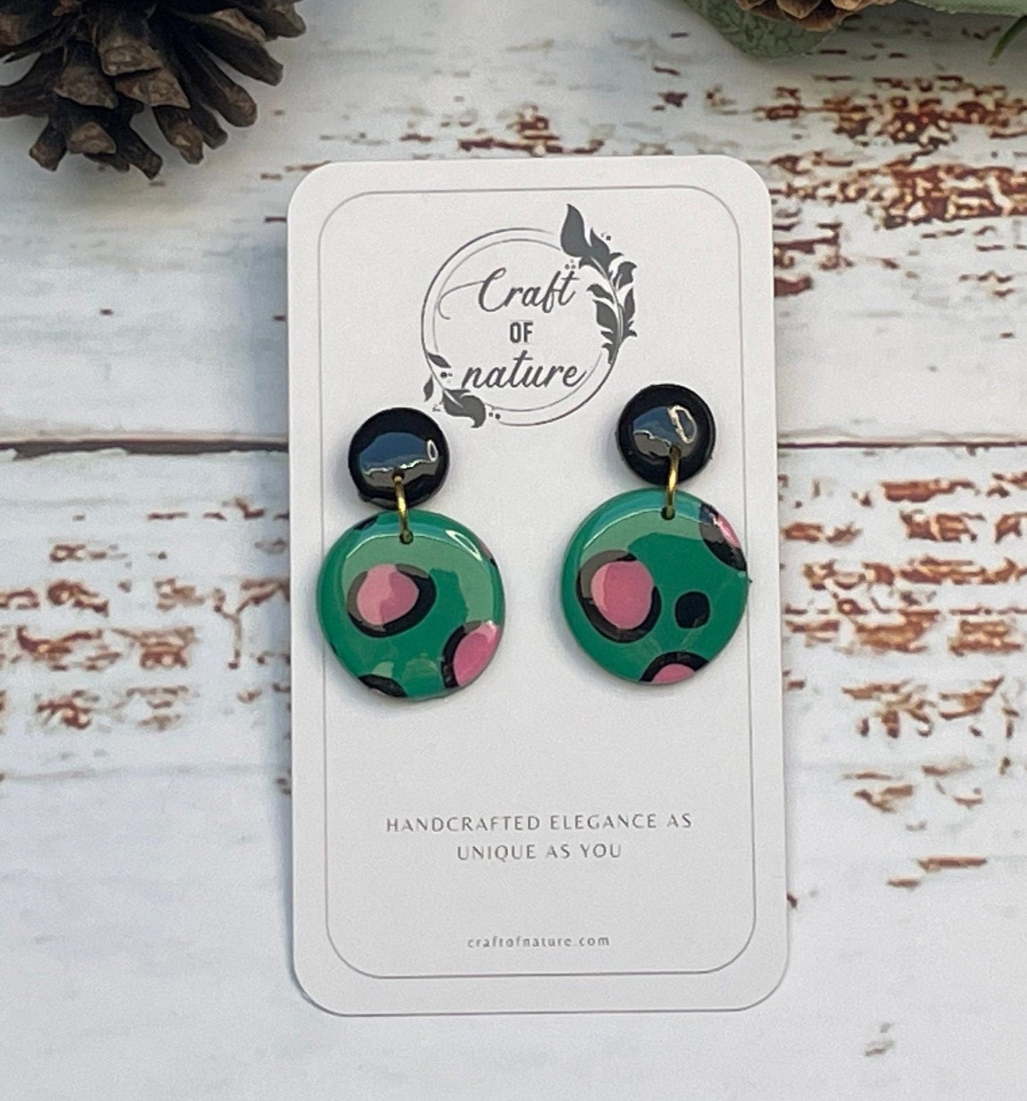 Single Drop Earrings Green & Fuchsia